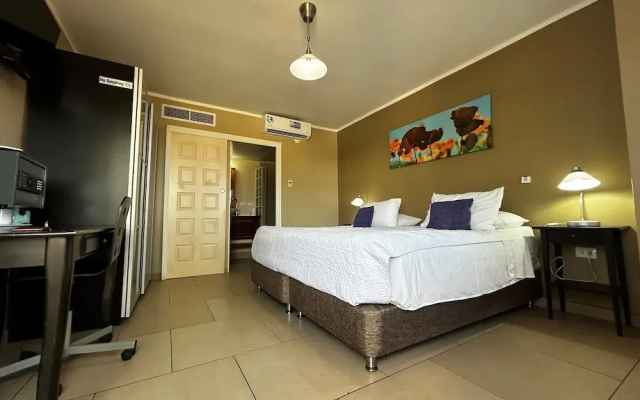 Eden Beach Resort