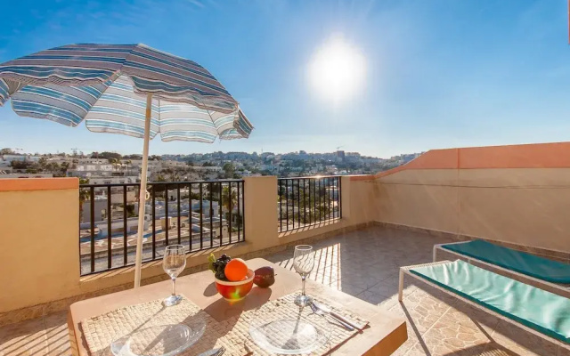 Merill Pool and Sea Penthouse Apart 6