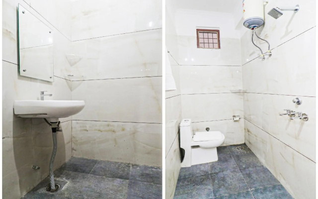 OYO 82032 Hotel Coli Spaces Studio