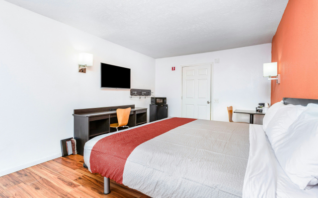 Relax Inn by OYO Columbus OH I 70