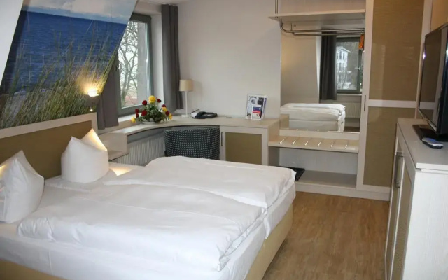 Hotel Haus am Meer ruhig gelegen 50m zum Ostseestrand