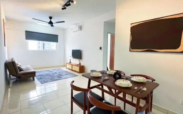 Spacious 2Bedroom Suite At Alanis Residence Sepang