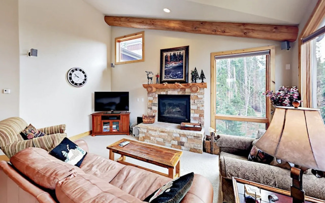 Antler - 3 Br Townhouse