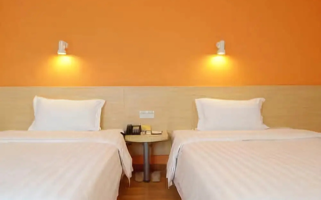 7 Days Inn Shantou Chenghai 3rd Bridge Branch
