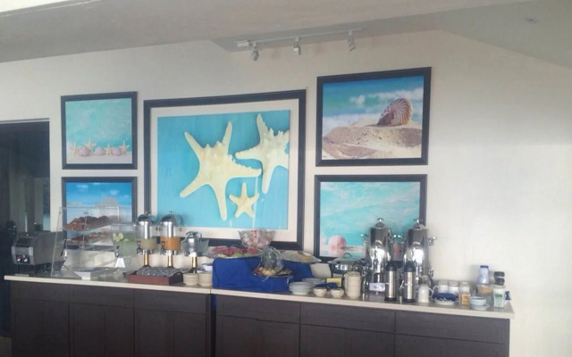Blue Waters Inn