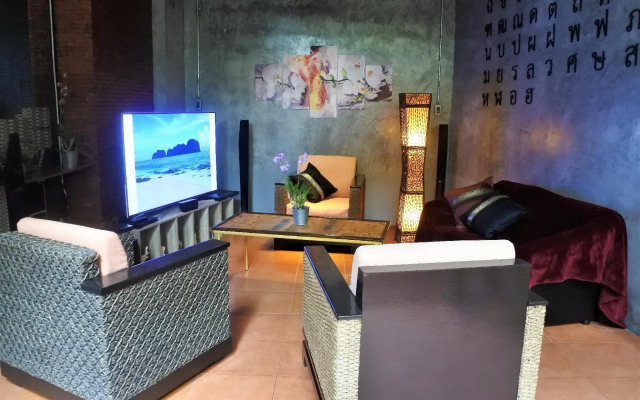 Hi Karon Beach Hotel