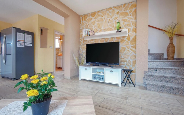 Awesome Home in Betiga With Wifi and 3 Bedrooms