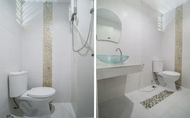 Oyo 648 Ake Apartment