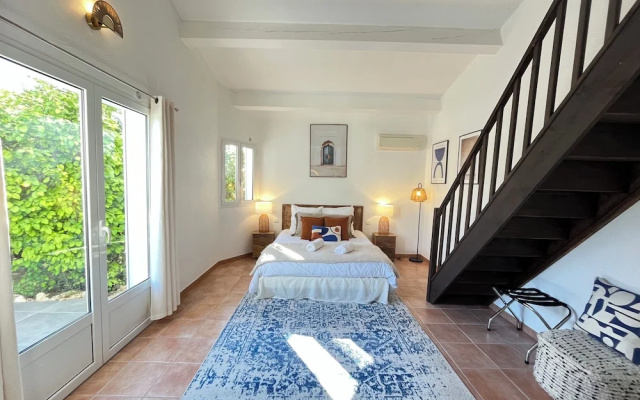 Villa B