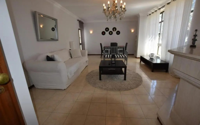 Cascais, excellent 2 Bedroom apartment in center
