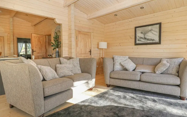 Gardener's Lodge