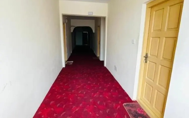 Laal Haveli