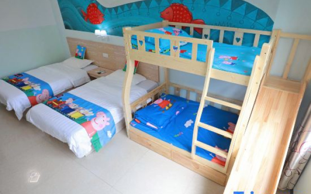 Weizhou Island Shibei Homestay (Shell Beach)