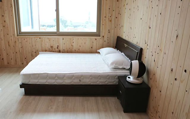 Seogwipo Pyoawon Haevichi Pension