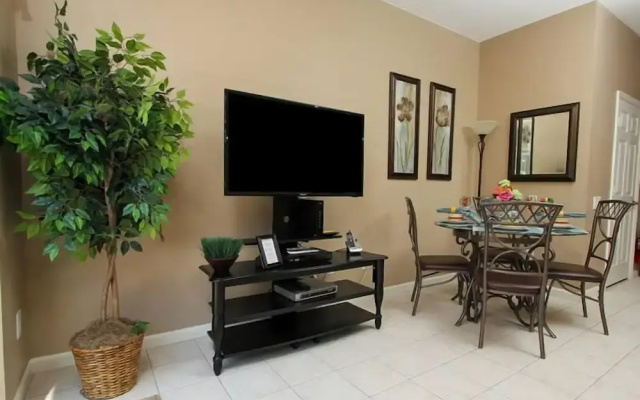 Silver Palm Retreat