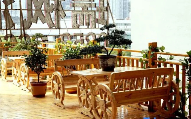 Ruifeng Hotel
