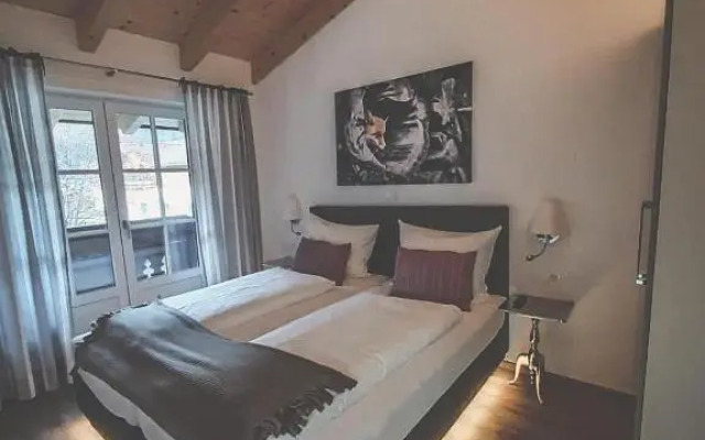 Hochalmbahnen Chalets Rauris 1-02, Maislaufeldweg 1b