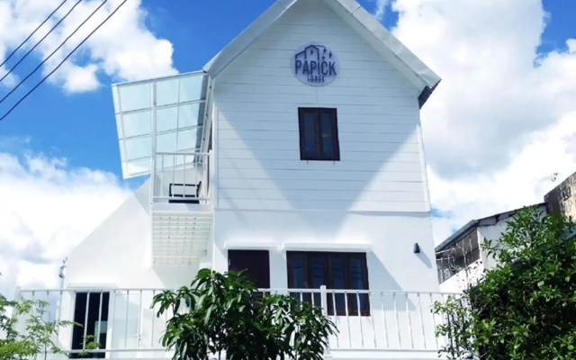 Papick Lodge