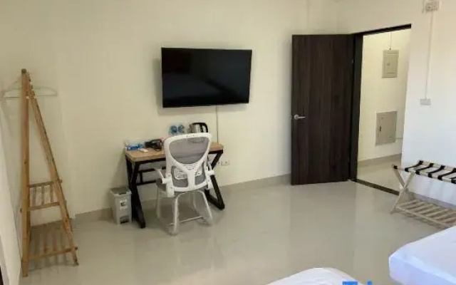 Yuli Datong 623 B&B