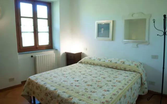Villa in Casentino With Pool & Castle Views