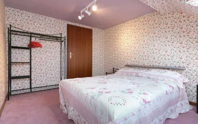Apartment in a Former Farmhouse