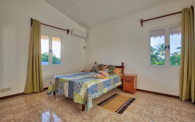 Hibiscus Villa - 5 Rooms