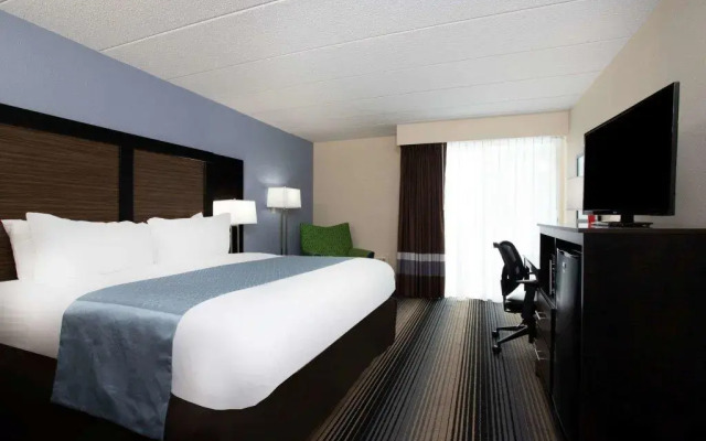 Best Value Inn Bloomington