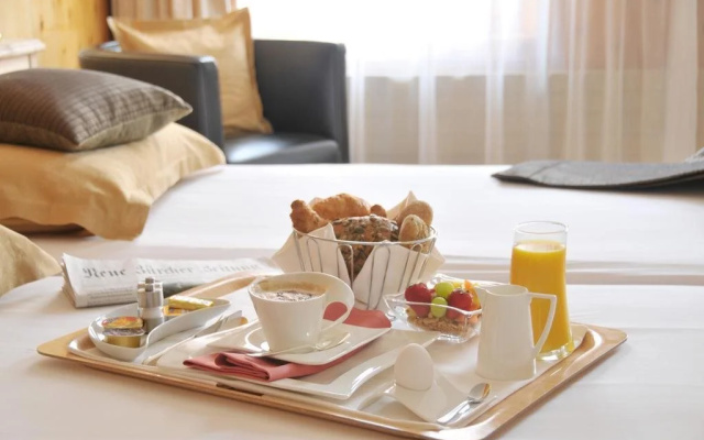 Hotel Eden Garni