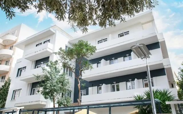 Celia Residence