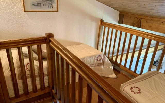 Beautiful apartment with BALCONY and GREAT view !