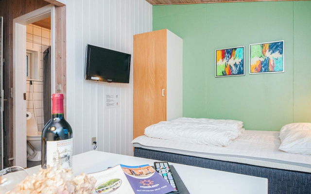 Holiday Home for 2 Guests, Ansager