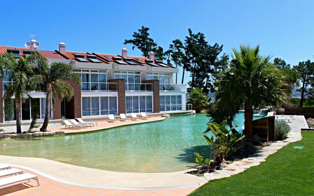 Отель Obidos Lagoon Wellness Retreat бассейн