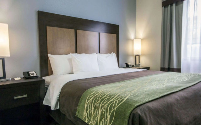 Comfort Inn & Suites El Paso I-10 Airport Area