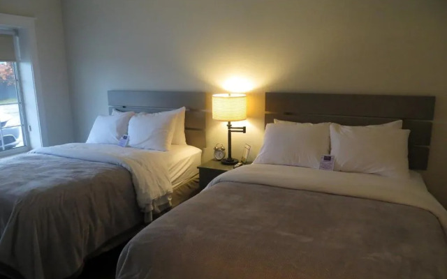 Brio Beach Inn