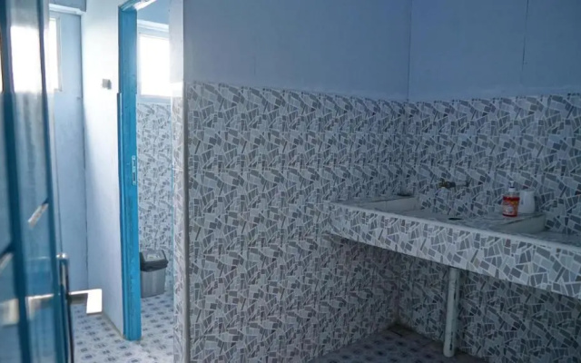 Pintu Biru