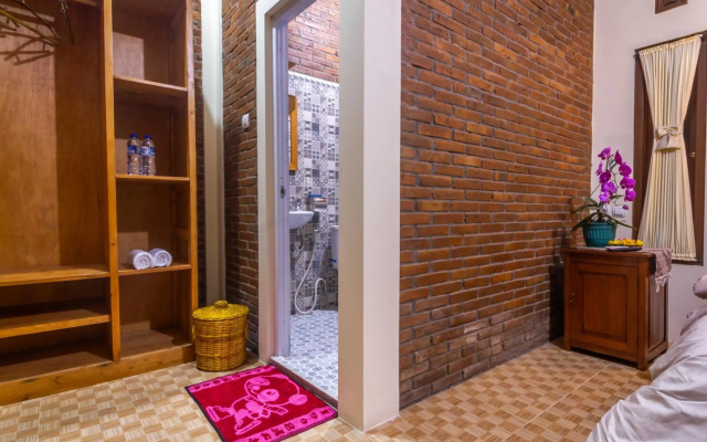 Maher House Borobudur