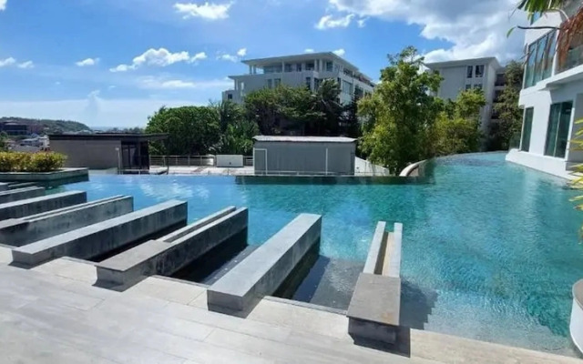 2BR Apartment Pool Gym 1km to Karon Beach