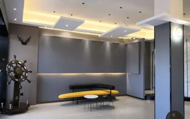 Hengdian Yuanhe Business Hotel
