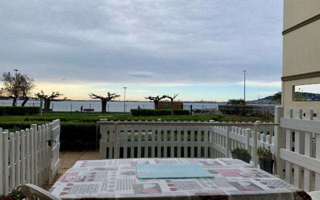 Appartement Balaruc-les-Bains, 1 pièce, 4 personnes - FR-1-503-74