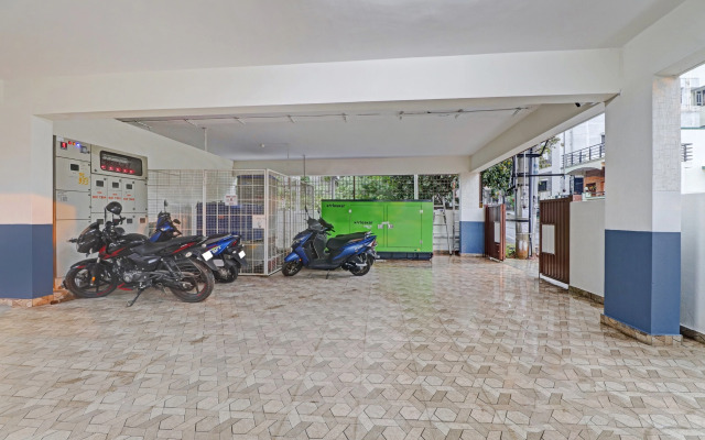Collection O Global Stay Near Kengeri Bus Terminal Metro Station