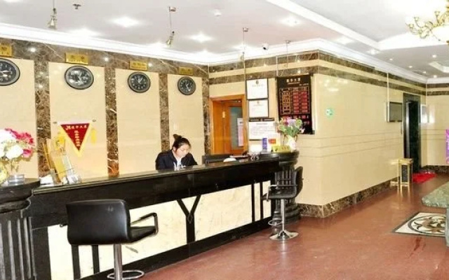 James Joyce Coffetel Baoding Railway Station