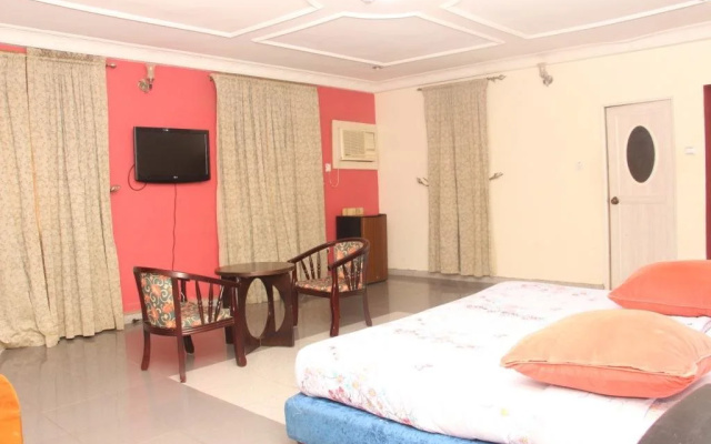 K-Kryxtal Suites