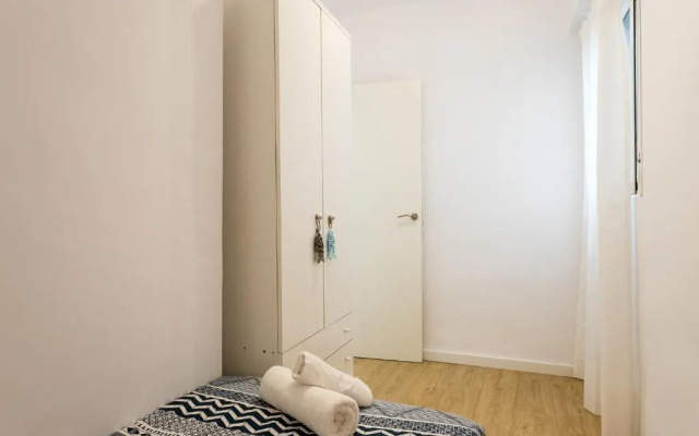 ApartUP Ayora Garden