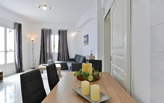 Two Bedroom House - Paroikia Central