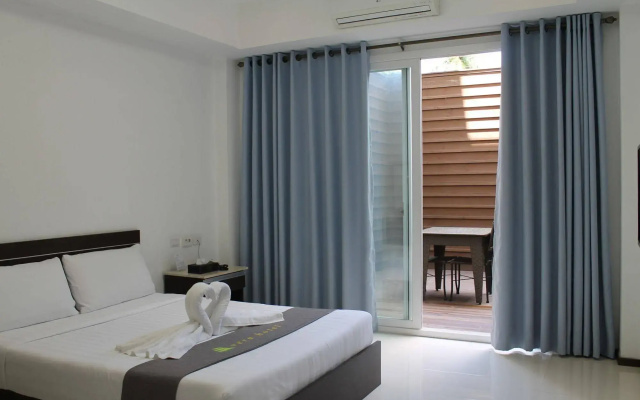 Townhouse Oak Vera Hotel Near Clark International Airport