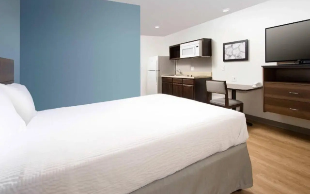 Woodspring Suites Charlotte Airport