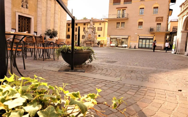 Residenza Castello - Holiday Home Garda Trentino