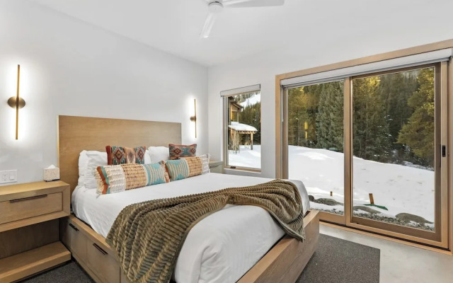Ina's Way Townhomes, Unit D