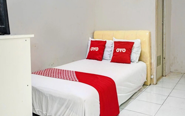 OYO Life 92684 Kost Mutiara Nirwana