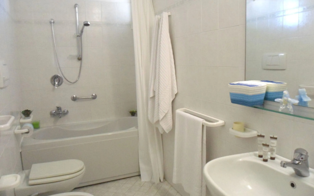 Hotel New Zanarini